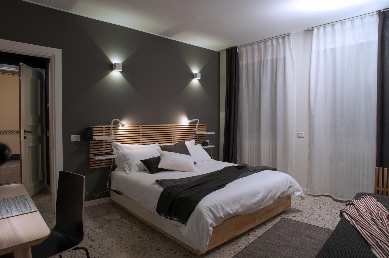 Relais Merizzi Tirano Exteriör bild